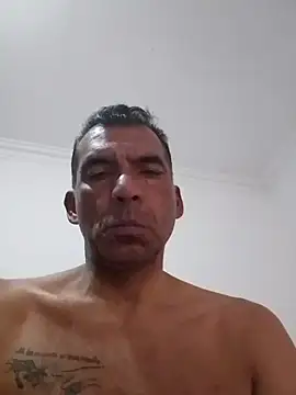 Snapshot of Daddy1972 chatting on 06-13-26, 08:07 Daddy1972 online show from 06-13-26, 08:07
