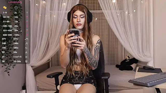 julesbennet online show from 05-29-26, 03:45