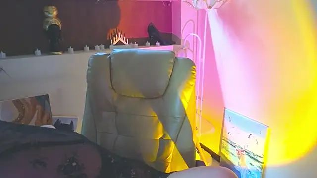 Malika uAngel online show from 04-10-26, 07:54