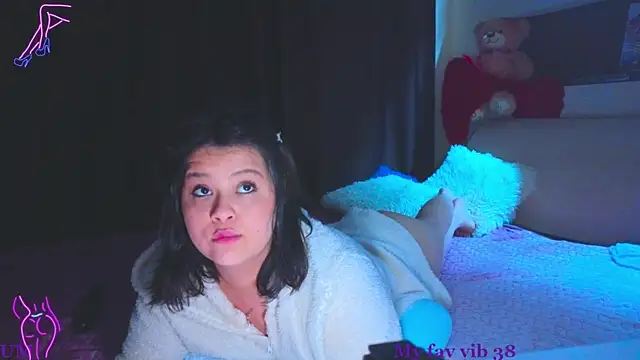 Malika uAngel online show from 11-06-25, 06:17