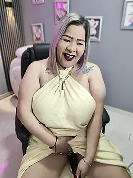 Dalessa Bigtits online show from 07-19-26, 02:53