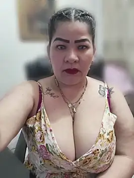 Dalessa Bigtits online show from 06-27-26, 03:45