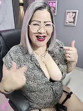 Dalessa Bigtits online show from 06-30-26, 02:00