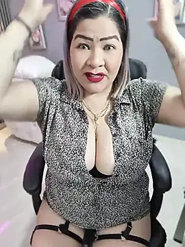 Dalessa Bigtits online show from 07-28-26, 02:41