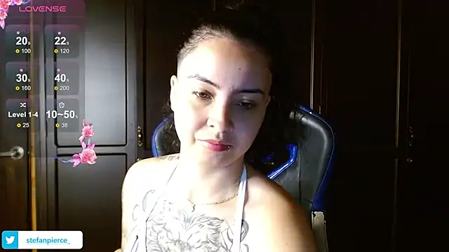 jaydensalvatore  online show from 11-17-25, 09:19