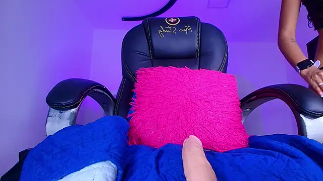 naomi kyse online show from 02-24-26, 03:07