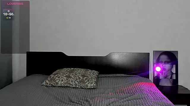 Snapshot of annablisa chatting on 10-11-25, 10:16 annablisa online show from 10-11-25, 10:16