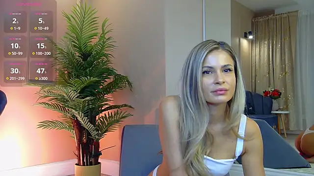 Avril Cyrus online show from 10-16-25, 06:54