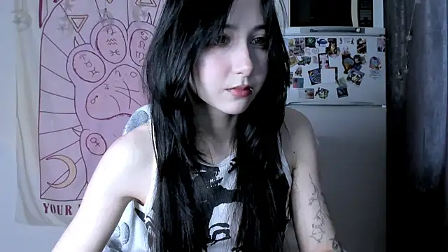 Holy420lolii online show from 04-11-26, 02:32