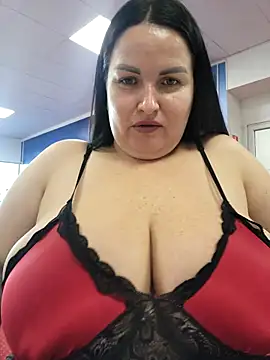 GeorgiaLerox online show from 10-19-25, 11:35