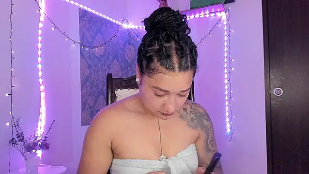 Eva Lee  online show from 03-04-26, 09:50