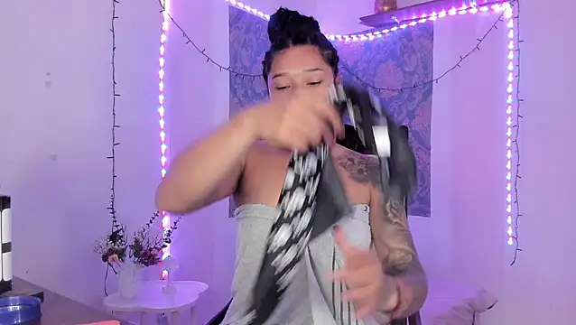 Eva Lee  online show from 03-07-26, 09:37