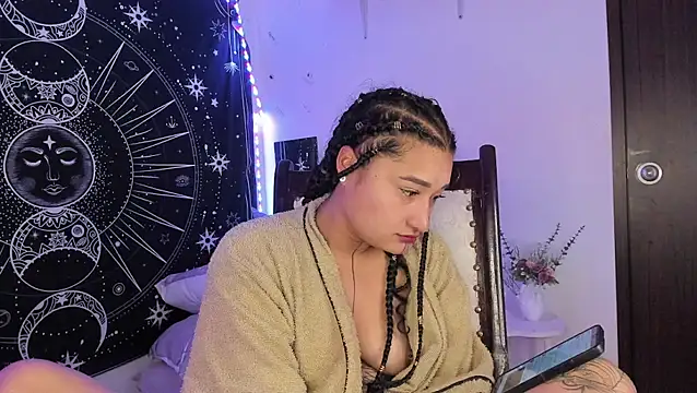 Eva Lee  online show from 02-05-26, 09:27