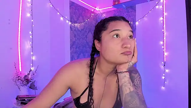 Snapshot of Eva_Lee_ chatting on 06-17-26, 10:36 Eva Lee online show from 06-17-26, 10:36