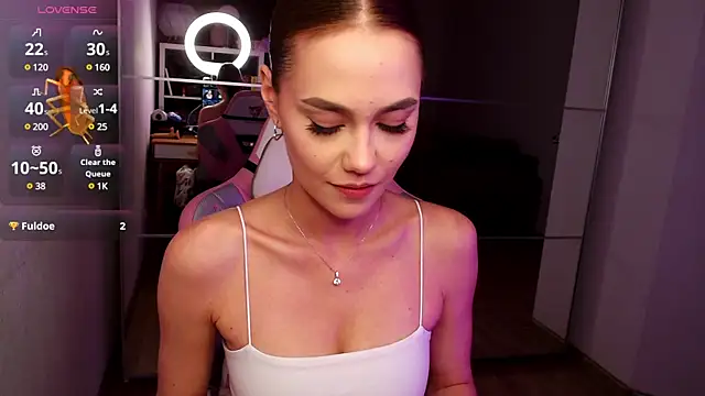 Snapshot of Meow_Sophie chatting on 12-22-24, 02:16 Meow Sophie online show from 12-22-24, 02:16
