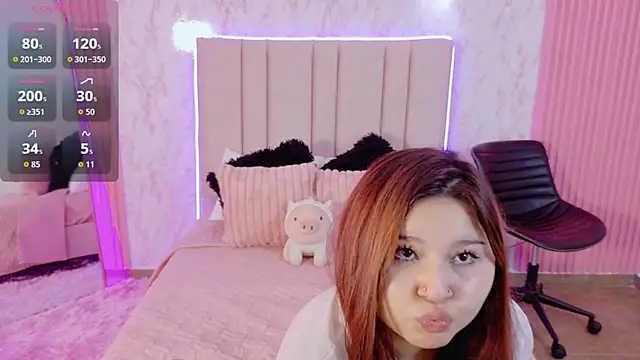 Snapshot of Hanaa_rosse chatting on 10-15-25, 01:08 Hanaa rosse online show from 10-15-25, 01:08