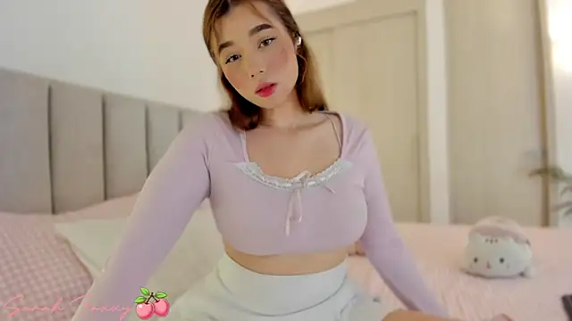 Foxxy222  online show from 11-04-25, 11:52