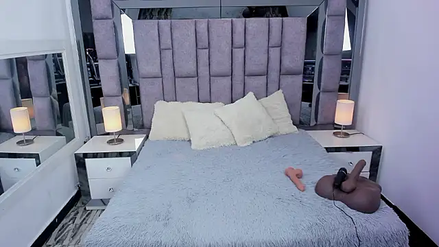 EMMAHILL1 online show from 02-02-26, 11:09