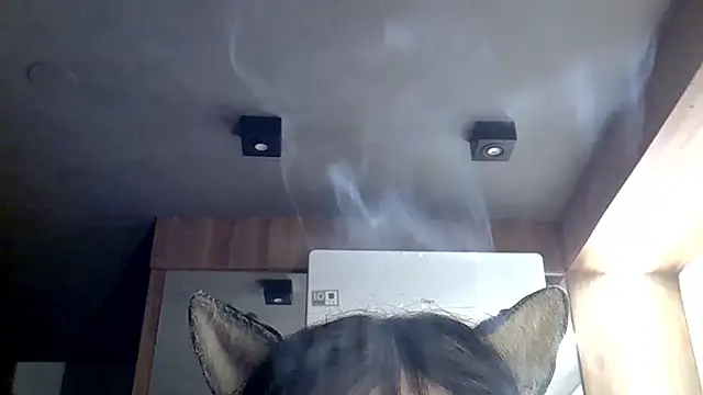 Snapshot of Skinny-Kitten chatting on 06-11-26, 12:32 Skinny-Kitten online show from 06-11-26, 12:32