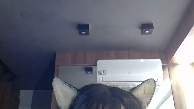 Snapshot of Skinny-Kitten chatting on 07-10-26, 10:48 Skinny-Kitten online show from 07-10-26, 10:48