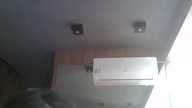 Skinny-Kitten online show from 04-12-26, 03:15