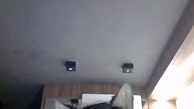 Skinny-Kitten online show from 02-18-26, 04:32