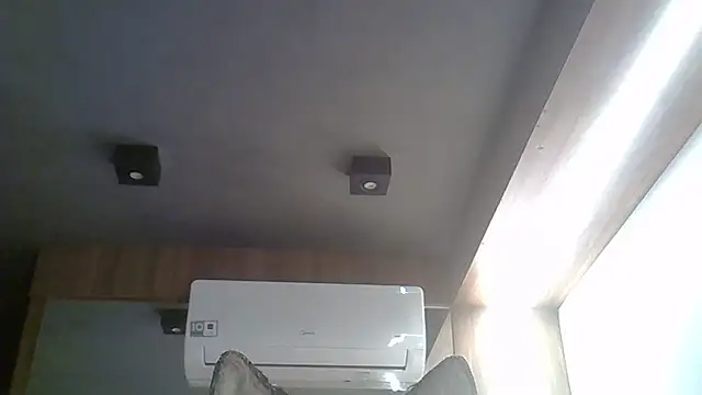 Skinny-Kitten online show from 01-08-26, 11:22