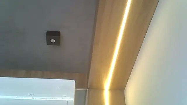 Skinny-Kitten online show from 09-28-25, 04:47