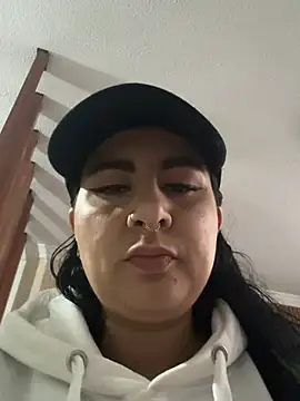 Abril Luv online show from 03-21-26, 11:25