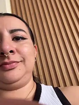 Abril Luv online show from 03-24-26, 01:11