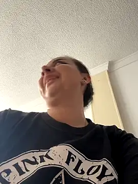 Abril Luv online show from 11-14-25, 01:59