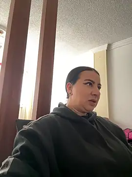 Abril Luv online show from 11-10-25, 12:54