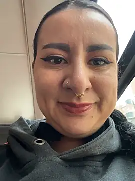 Abril Luv online show from 02-24-26, 12:17