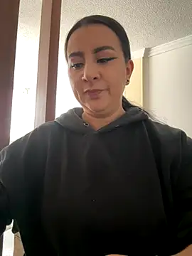 Abril Luv online show from 11-27-25, 12:49