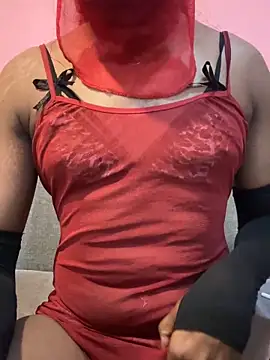 Snapshot of Femcrossy chatting on 03-28-26, 05:03 Femcrossy online show from 03-28-26, 05:03