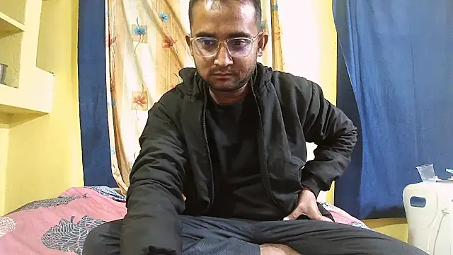 Cute boy2000 online show from 01-24-25, 01:24