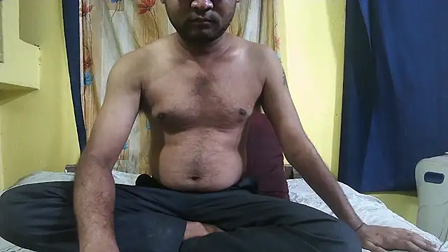 Cute boy2000 online show from 02-20-25, 07:08