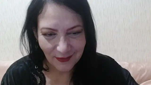 Snapshot of Mirabelle_Sweet chatting on 10-04-25, 11:28 Mirabelle Sweet online show from 10-04-25, 11:28