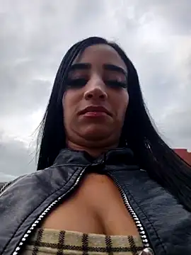 Snapshot of _nathaly_sweet chatting on 04-18-26, 10:21 nathaly sweet online show from 04-18-26, 10:21