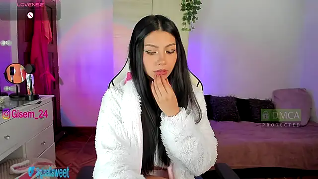 Gisell1501997 online show from 10-27-25, 07:48