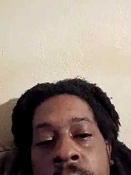 Snapshot of biggdick10 chatting on 03-03-26, 03:24 biggdick10 online show from 03-03-26, 03:24