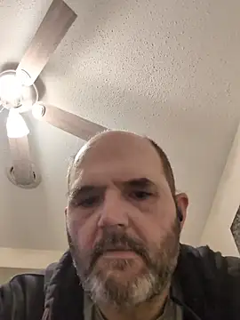 Snapshot of Louis504z chatting on 11-24-25, 02:22 Louis504z online show from 11-24-25, 02:22