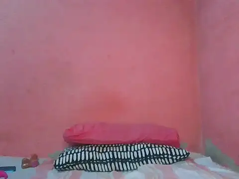 Powerdiva1 online show from 11-12-25, 03:21