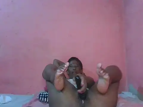 Powerdiva1 online show from 11-15-25, 03:32