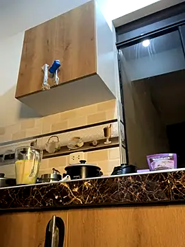 LuceroRm online show from 09-24-25, 05:14