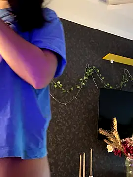 Snapshot of Tasty_Nora chatting on 09-09-25, 10:47 Tasty Nora online show from 09-09-25, 10:47