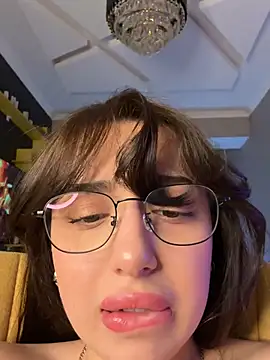 Snapshot of Tasty_Nora chatting on 03-22-25, 10:06 Tasty Nora online show from 03-22-25, 10:06