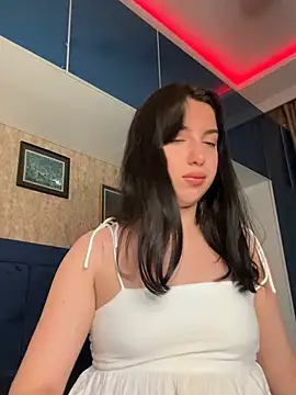 Snapshot of Tasty_Nora chatting on 05-17-26, 06:02 Tasty Nora online show from 05-17-26, 06:02