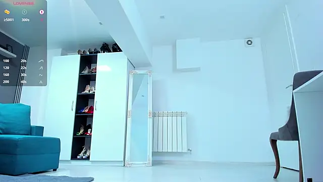 Christall StarXX online show from 01-12-26, 07:42