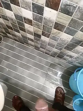 adicma123 online show from 10-17-25, 05:33